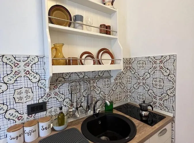 Melania فندق مبيت وإفطار 4*