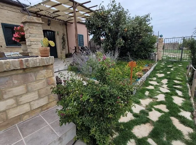 Melania فندق مبيت وإفطار