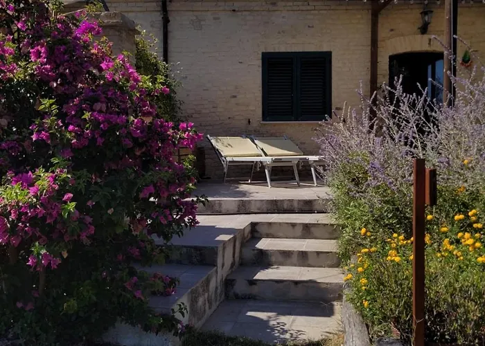 Bed and breakfast Melania 4*